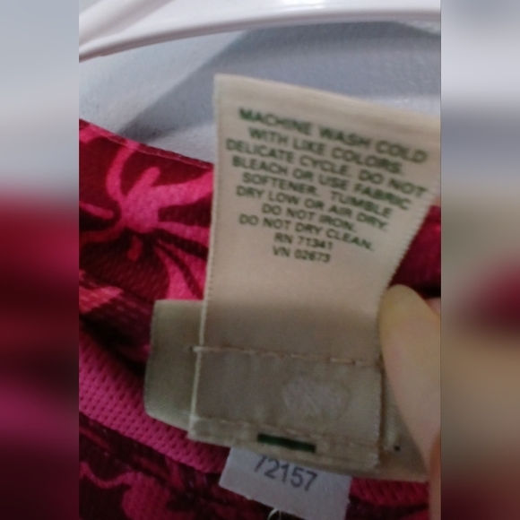 L.L. Bean Pink Floral Colorblock Half Zip Pull-over Shirt Women's Large - Picture 5 of 5